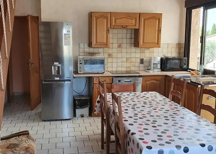 La Et Le Soleil Le Grau-dʼAgde