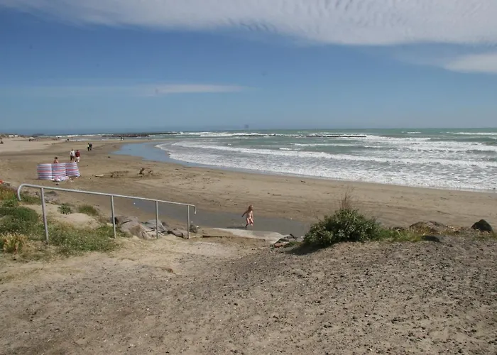 La Et Le Soleil Le Grau-dʼAgde